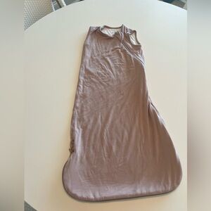 Kyte sleep bag in Sunset 0.5 tog size: Small